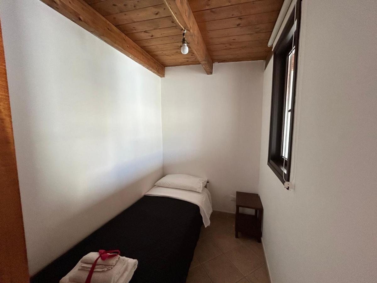 Suite Le Due Sorelle Torre dell'Orso Exterior foto