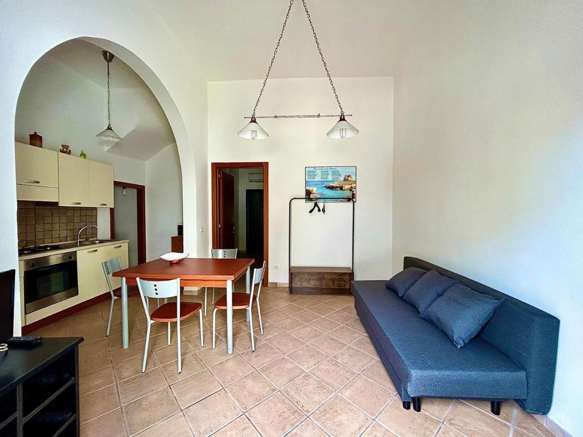 Suite Le Due Sorelle Torre dell'Orso Exterior foto